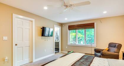 Lake & Beach Access: Family Townhome in Laconia