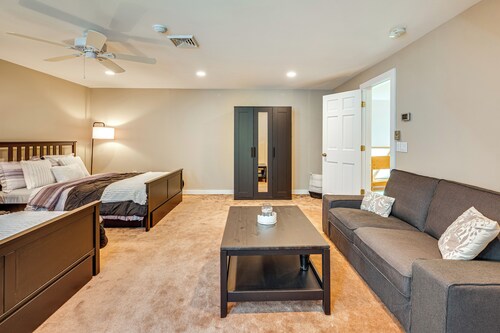 Lake & Beach Access: Family Townhome in Laconia