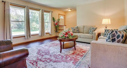 10 Mi to Downtown: Group Getaway in Minneapolis