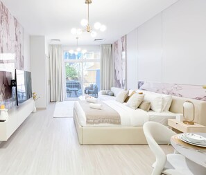 Studio (0 Bedroom) | Interior - Stylish Ground-floor Studio JVC (Dubai)