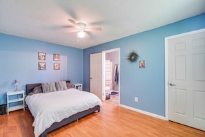 House (4 Bedrooms) | Interior - Hike, Fish & Ride: Pet-friendly Huntsville Home (Huntsville)