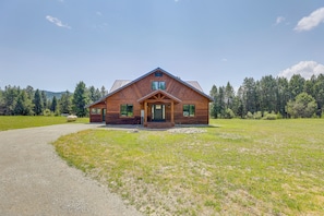Talo (4 Bedrooms) | Majoituspaikan julkisivu