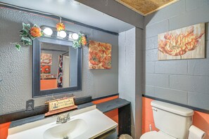 Apartment (1 Bedroom) | Interior