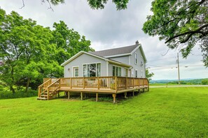 House (3 Bedrooms) | Interior - Mountain & Sunset Views: Upstate Family Home (Granville)