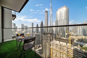 Appartement Luxe, 1 chambre, balcon, vue ville | Balcon