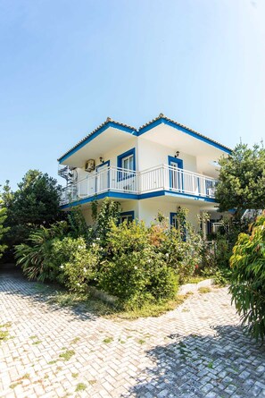 Studio - Bluewhite Studio - Cozy Garden Nest (Kefalonia)