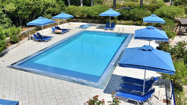 Exterior - Bluewhite Studio - Garden by the Pool (Kefalonia)