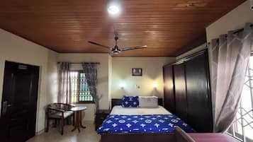 โต๊ะทำงาน, พื้นที่ทำงานแบบใช้แล็ปท็อป