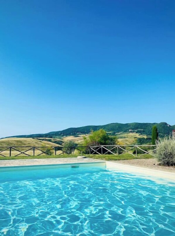 Piscine extérieure
