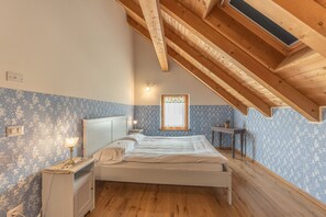 1 chambre, Wi-Fi gratuit, draps fournis