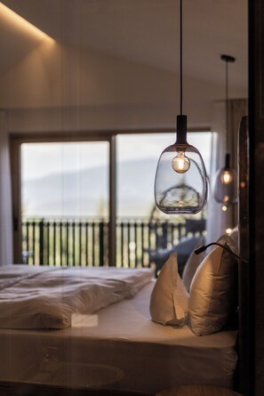 Deluxe Double Room, Valley View | Minibar, in-room safe, blackout curtains, free WiFi