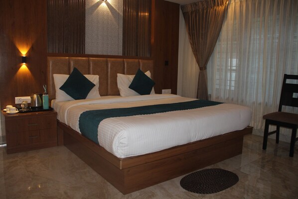 6 chambres, Wi-Fi, draps fournis