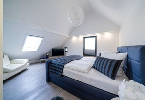 3 habitaciones, wifi gratis y ropa de cama