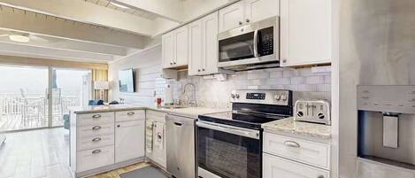 Fridge, microwave, oven, stovetop