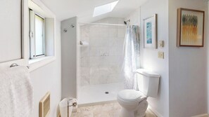 Hair dryer, towels