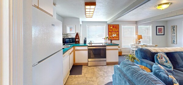 TV, fireplace, DVD player, video library