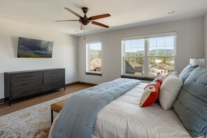 Hus - 5 soveværelser | 5 soveværelser, arbejdsområde til bærbare computere