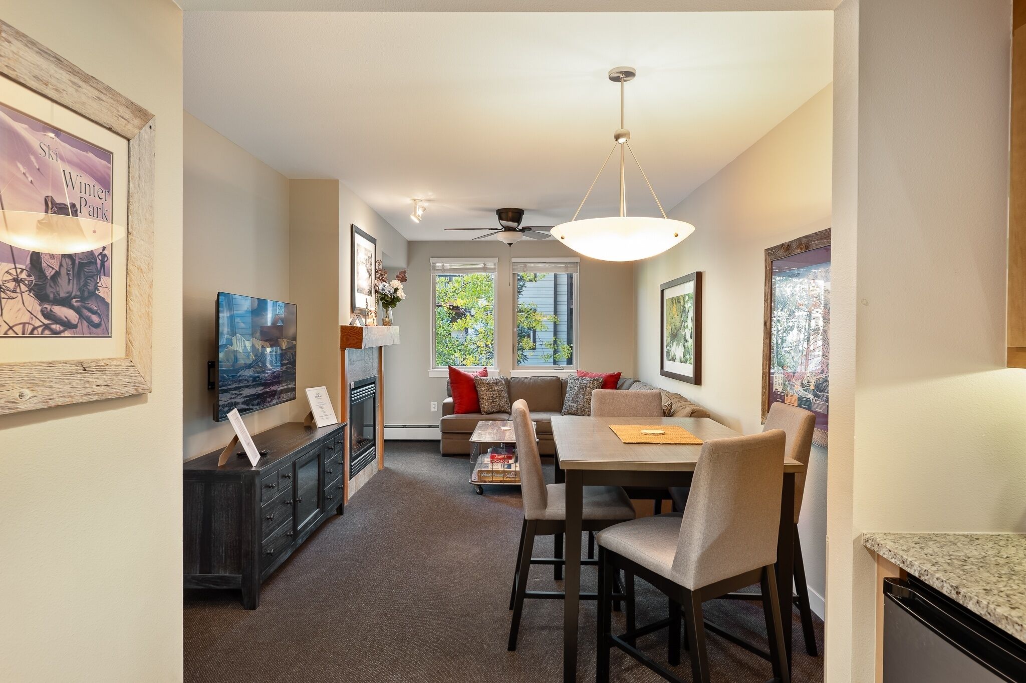 المنشأة من الداخل