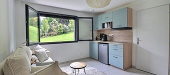 Charming studio with garden view