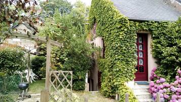 Jardines del alojamiento