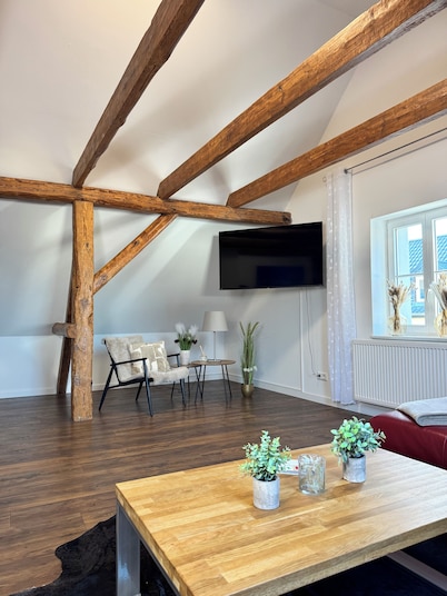 Country house by the lake with fenced plot in Brandenburg an der Havel