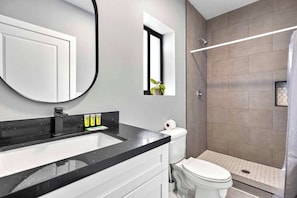 Douche, séchoir à cheveux
