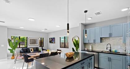 Free Parking | Miami Townhouse | Prime Location