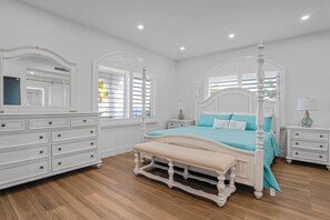 4 chambres, fer et planche à repasser, Wi-Fi, draps fournis