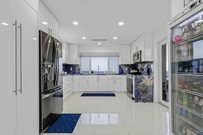 Microwave, oven, stovetop