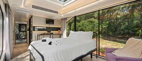 1 室のベッドルーム、デスク、WiFi、ベッドシーツ