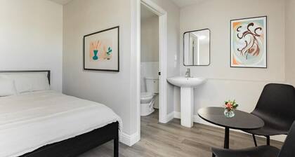 Family rooms with air-conditioning, private bathrooms, and free WiFi.