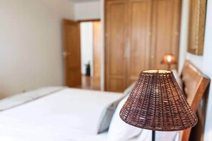 1 bedroom, iron/ironing board, WiFi, bed sheets - Elsa's Place, Elsa's Place . (Funchal)