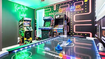 Spielezimmer