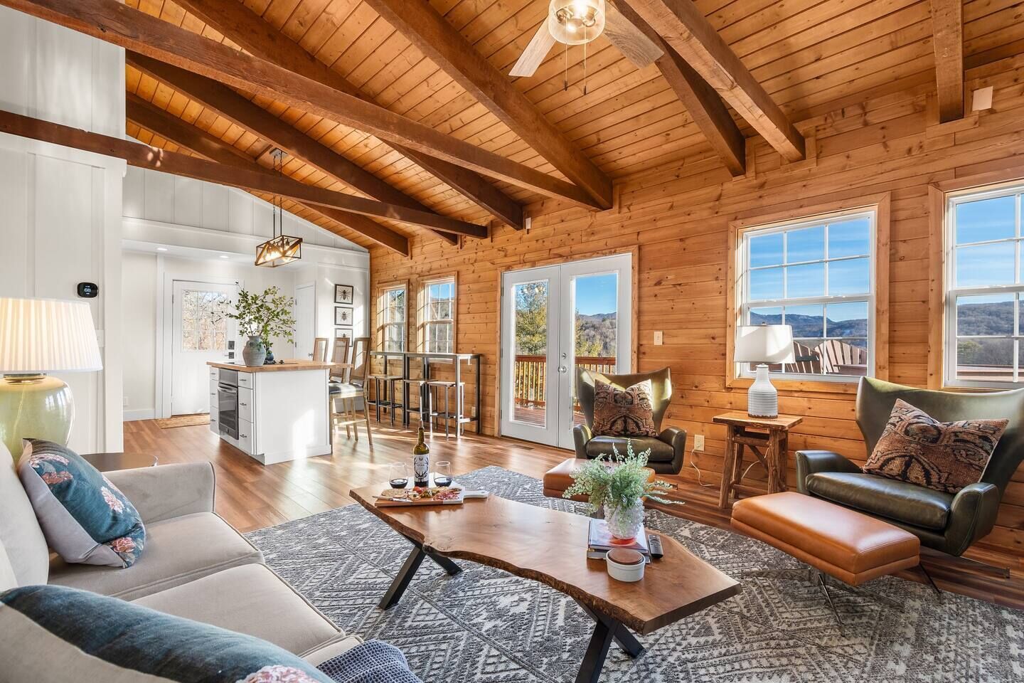 Smart TV, lareira, videogames