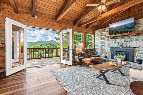 Walk to BE | Hot Tub | Game Room / Amazing Views