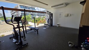 Gym - Makia Beach Exp. Muro Alto 117D byLP (Ipojuca)
