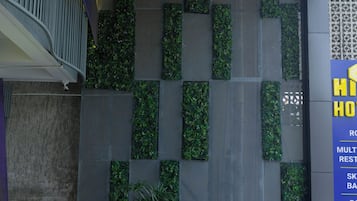 واجهة المنشأة