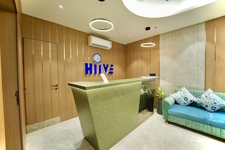 Recepción. Hiive By Convivial Hotels