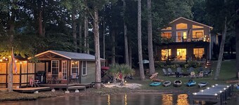 Paddle Cove – Lakefront Retreat with Private Dock, Sleeps 12