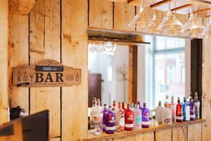 Bar (in der Unterkunft)