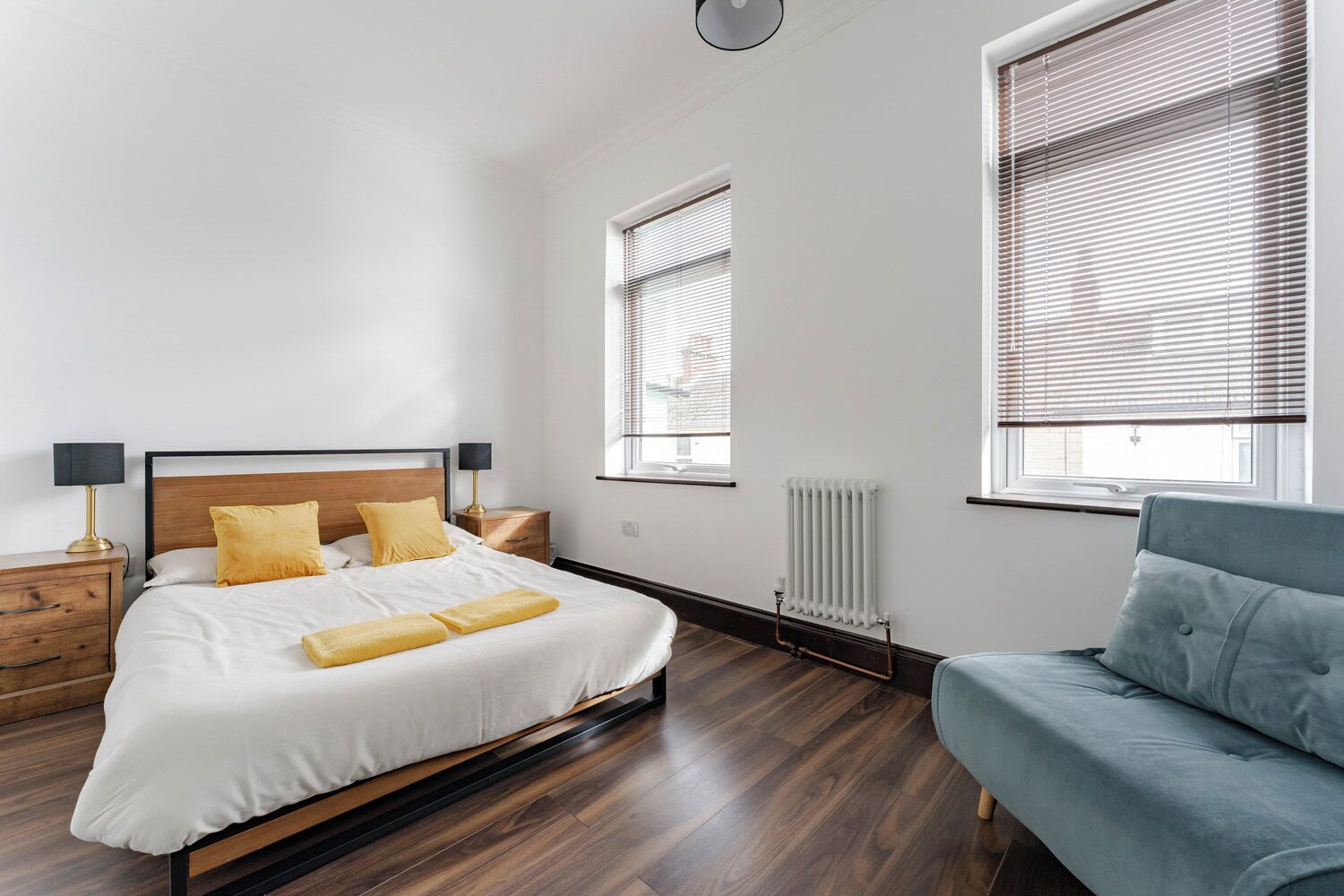 7 chambres, fer et planche à repasser, accès Internet, draps fournis