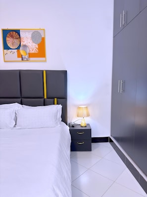 1 chambre, fer et planche à repasser, Wi-Fi, draps fournis