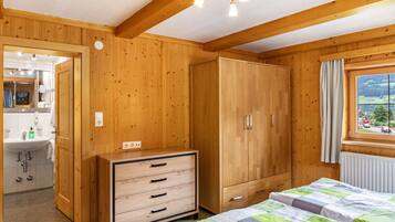 1 habitación, wifi y ropa de cama