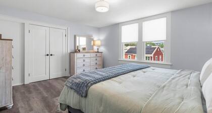 Newly renovated beach house!