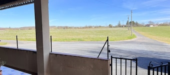 Monflanquin 4-person cottage in the countryside