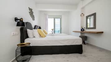 Vila superluxo | Cofres nos quartos, Wi-Fi de cortesia