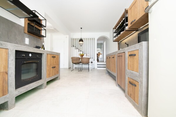 Private kitchen - Elements Villas (Rhodes)