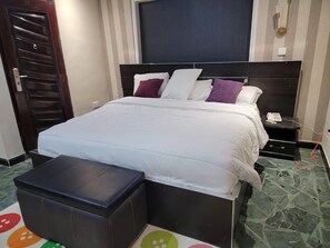 Apartment, Balcony, City View - House 44 (Lagos)