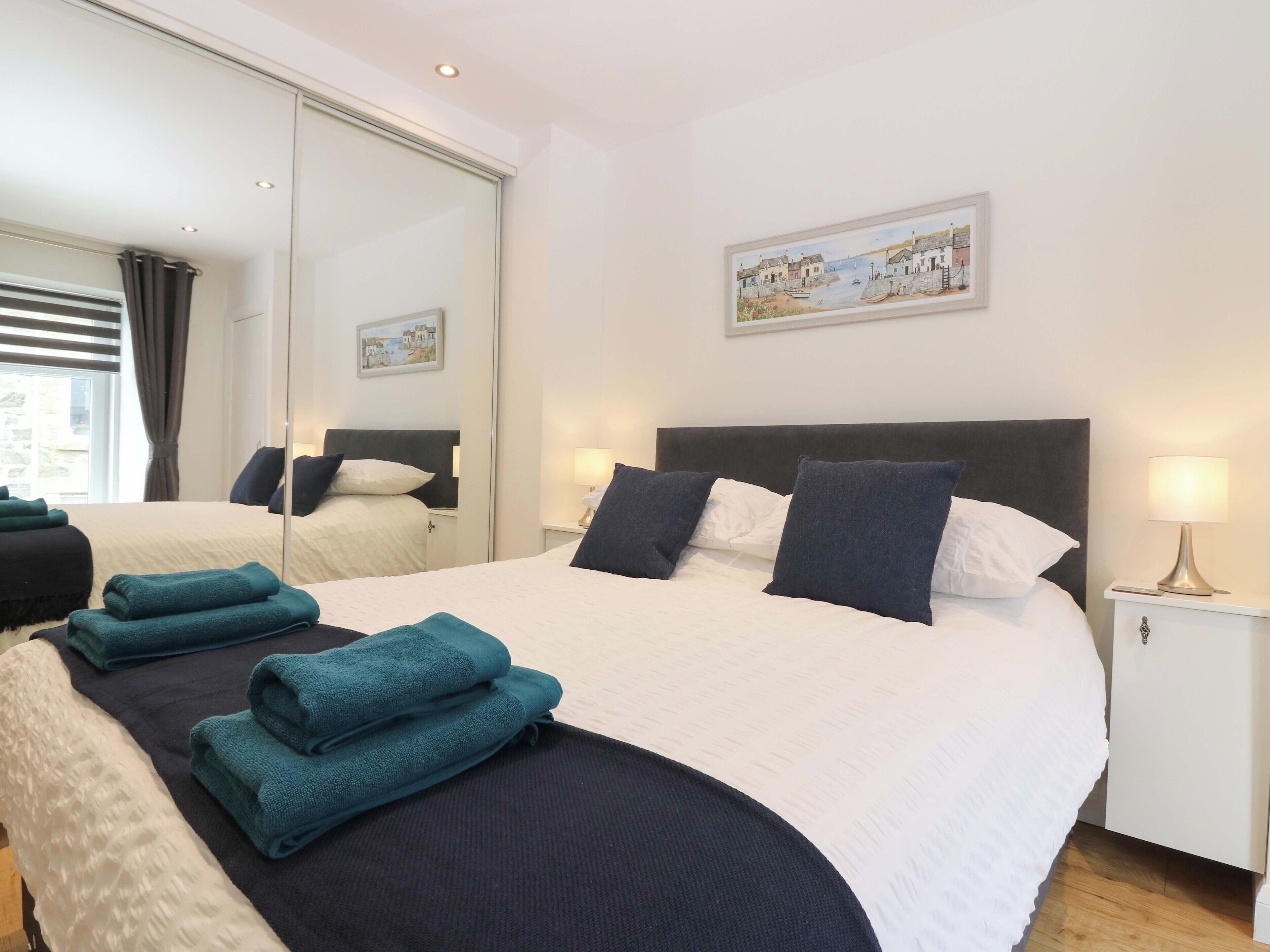 1 bedroom, individually decorated, individually furnished, free WiFi