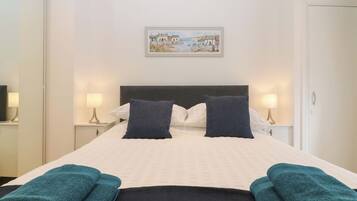 1 phòng ngủ, trang trí khác biệt